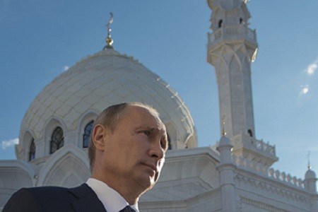 Президент России поздравил мусульман с праздником Ураза-байрам фото 2