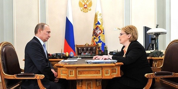 Путин дал указание Минздраву помочь пострадавшим под красноярском и в Чечне фото 2