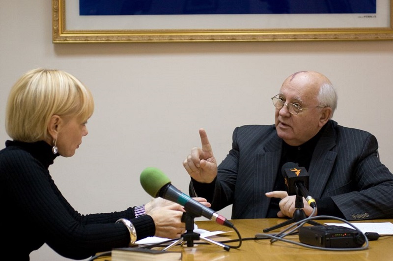 Горбачев: «Мне стыдно за Путина и Медведева»