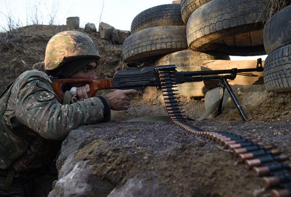 В Карабахе снова стреляют - есть жертвы