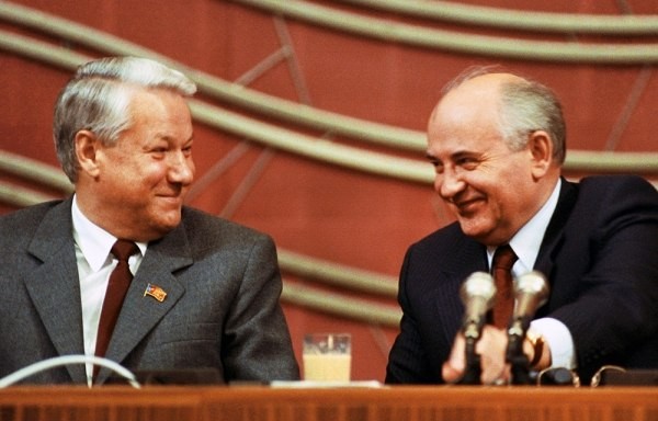 Была ли деятельность Ельцина и Горбачева преступной и губительной? фото 2