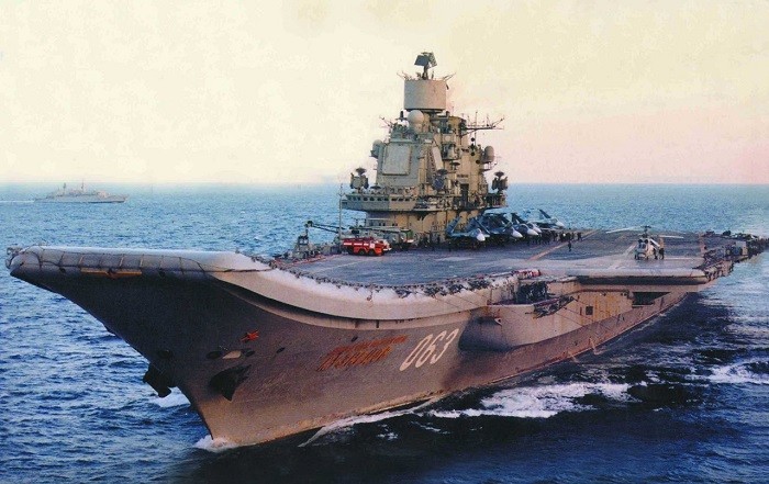 Тяжелом авианесущий крейсер «Адмирал Кузнецов»
