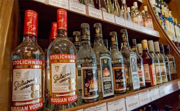 Разрешат ли продавать алкоголь в зданиях российских  школ и больниц? фото 2