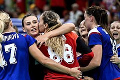Женская сборная России по гандболу завоевали золото на Олимпиаде в Рио