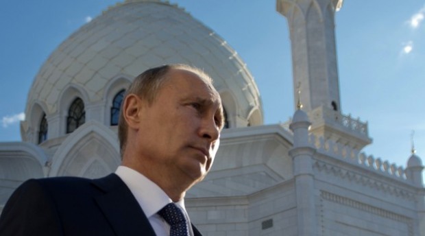 Президент России поздравил мусульман с праздником Курбан-байрам фото 2