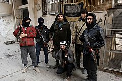 Несколько человек казнены боевиками за призывы покинуть Алеппо