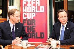 Коррупция в ФИФА. Замешаны ли принц Уильям и Кэмерон?