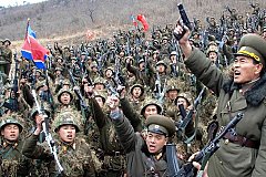 Более 3,5 млн человек записались в армию КНДР после обострения с США