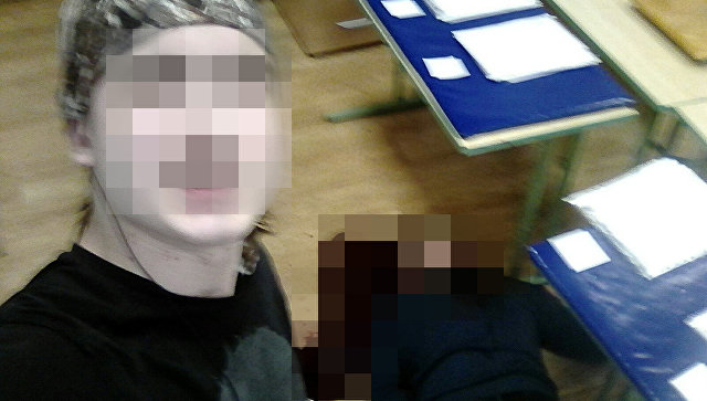 Селфи с трупом: студент фотографировался с убитым преподавателем