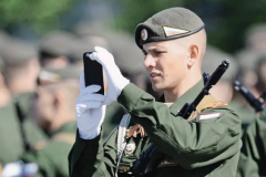Военнослужащим России запретят пользоваться смартфонами