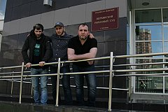 Трех уроженцев Чечни три года незаконно держали под стражей