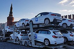 Подарочные BMW для олимпийцев уже на Красной площади