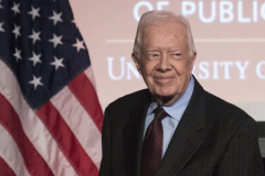 Экс-президент США Картер призывает Трампа остановиться