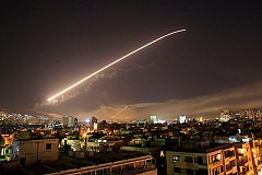 Ракеты Трампа падают на Дамаск. США нанес ракетный удар по Сирии