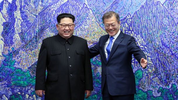 Ким Чен Ын и  Мун Чжэ Ин. Фото: segodnya.ua