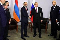 Путин и новый премьер Армении Пашинян встретились в Сочи