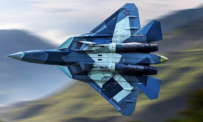 Су-57 в полёте