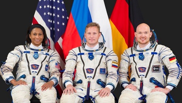 Американская афро-астронавтка намекает на расизм в NASA фото 2