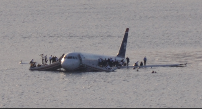 15 января 2009 года. Аварийная посадка A320 на Гудзон. Фото: izent.ru