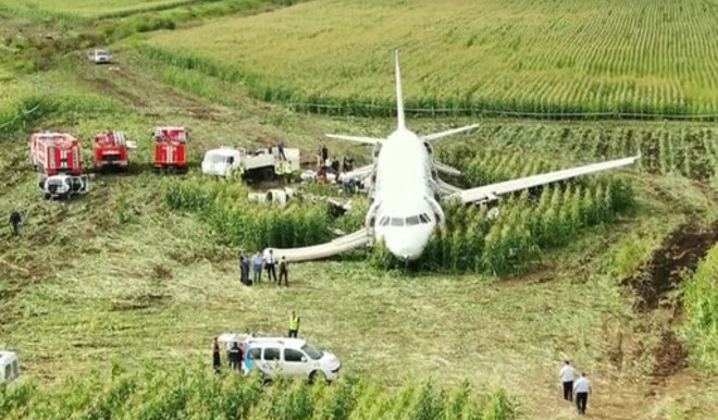 Авиалайнер А321 чудом избежал страшной катастрофы