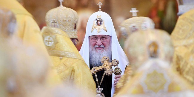 Глава РПЦ призвал верующих не стремиться к богатству
