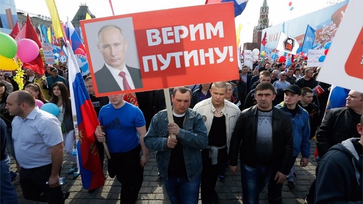 В 2024 году за Путина отдали бы свои голоса более половины россиян.