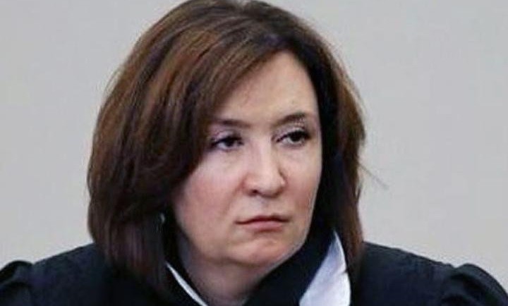 Елена Хахалева.