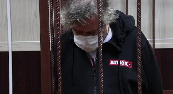 Адвокат Ефремова считает, что семья погибшего Захарова стремится заработать.