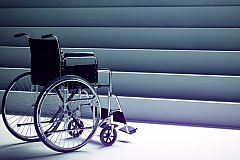 Счетная палата считает провалом программу помощи инвалидам.