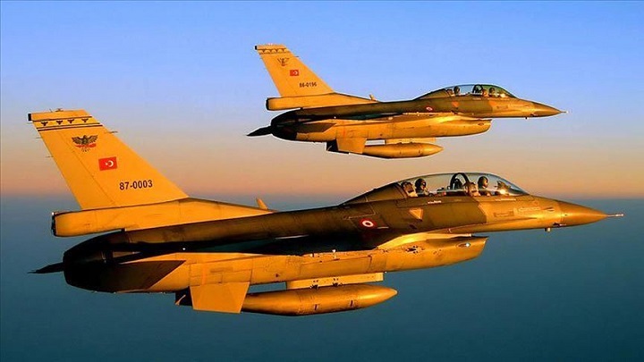 Истребители ВВС Турции имитировали авиаудар по Еревану.