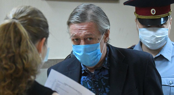 Михаил Ефремов получил тюремный срок.