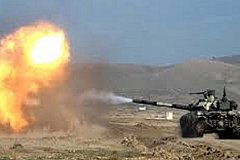 Баку и Ереван сообщают о жестоких боях, предъявляя видео уничтожения бронетехники