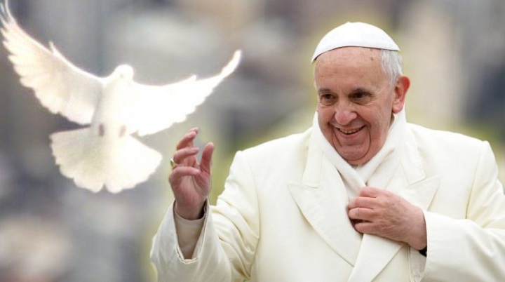 Папа Римский приветствует легализацию однополых семей