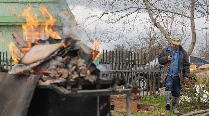 В России будет запрещено разведение костров и сжигание мусора на частных участках фото 2