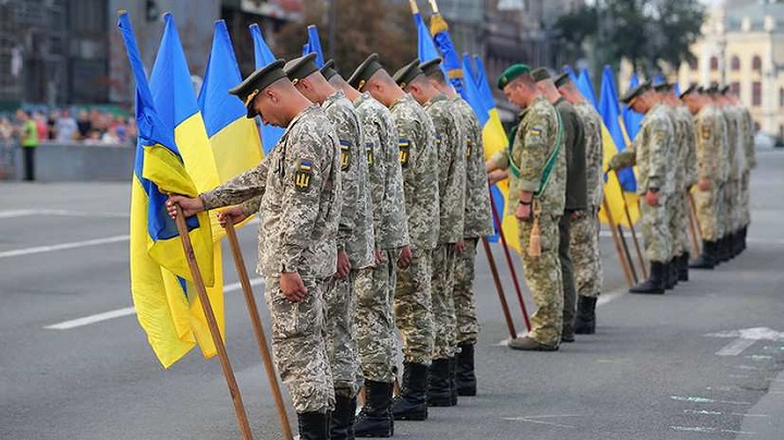 Звания украинских военных изменили под стандарты НАТО