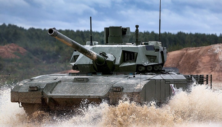 Армия России начнет получать танки «Армата» в 2022 году