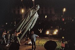 Снос памятника Дзержинскому на Лубянке прокуратура признала незаконным